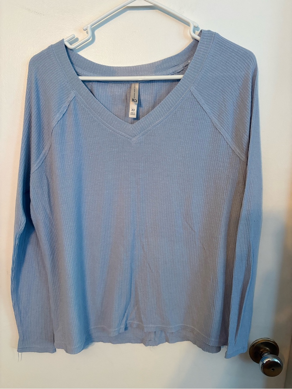 Live Love Dream size xsmall Light Blue Ribbed V-Neck Long Sleeve.